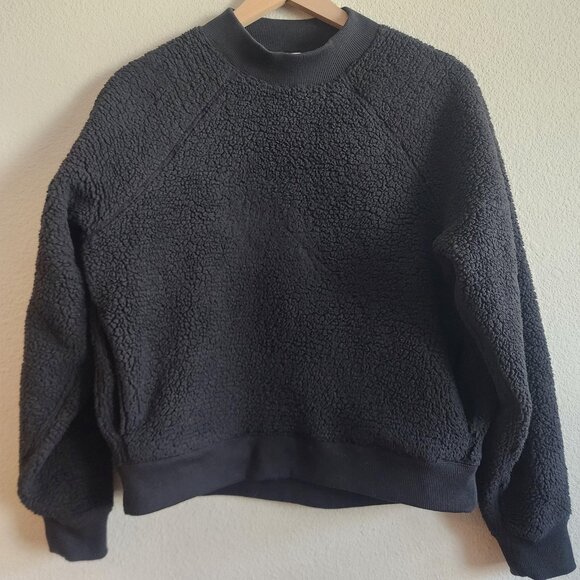 Athleta Sweater Womens Small Black Sherpa Pullover Cozy Fleece Warm Pockets - Picture 1 of 10